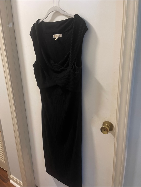 MICHAEL Michael Kors Dresses & Skirts - MICHAEL Michael Kors Black Sleeveless Cowl Neck Midi Dress